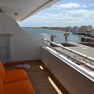 https://sobre-el-mar-en-edificio-magallanes.tenerifehoteles.net